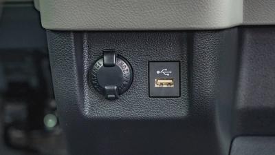 2026 Toyota Hiace High Roof 3.5L Petrol MT (13-Seats)-13