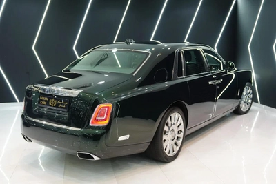 Rolls-Royce Phantom-6