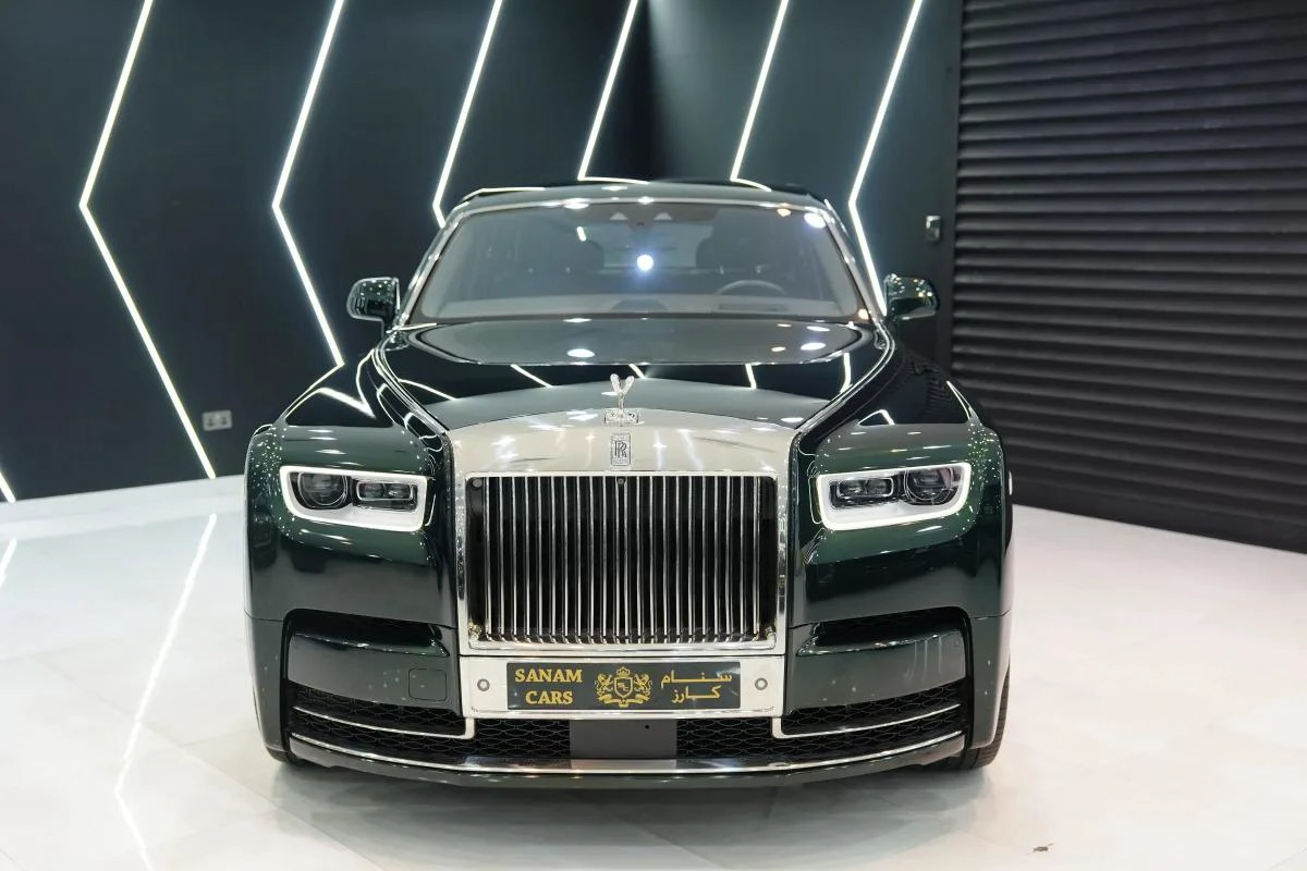 Rolls-Royce Phantom-1-1