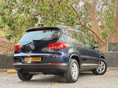 Volkswagen Tiguan SEL 2016 | GCC Specs | Low Mileage | Full Service History-7