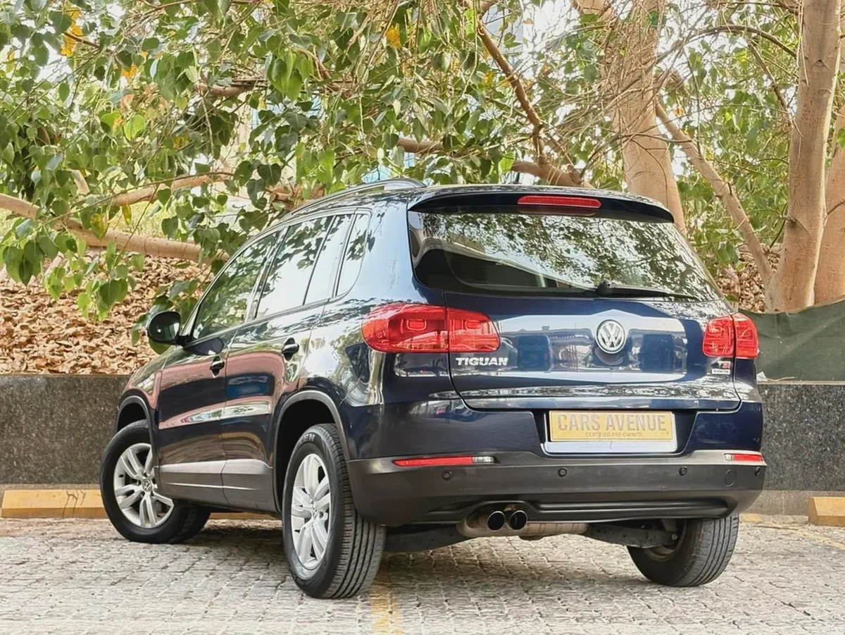 Volkswagen Tiguan SEL 2016 | GCC Specs | Low Mileage | Full Service History-8-8