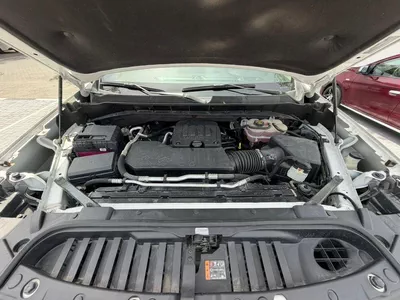 Chevrolet Silverado ADVENTURE Chevrolet Silverado 1500 || 2.7L Turbo Max 4WD Crew Cab Automatic || American Specs 2024-15