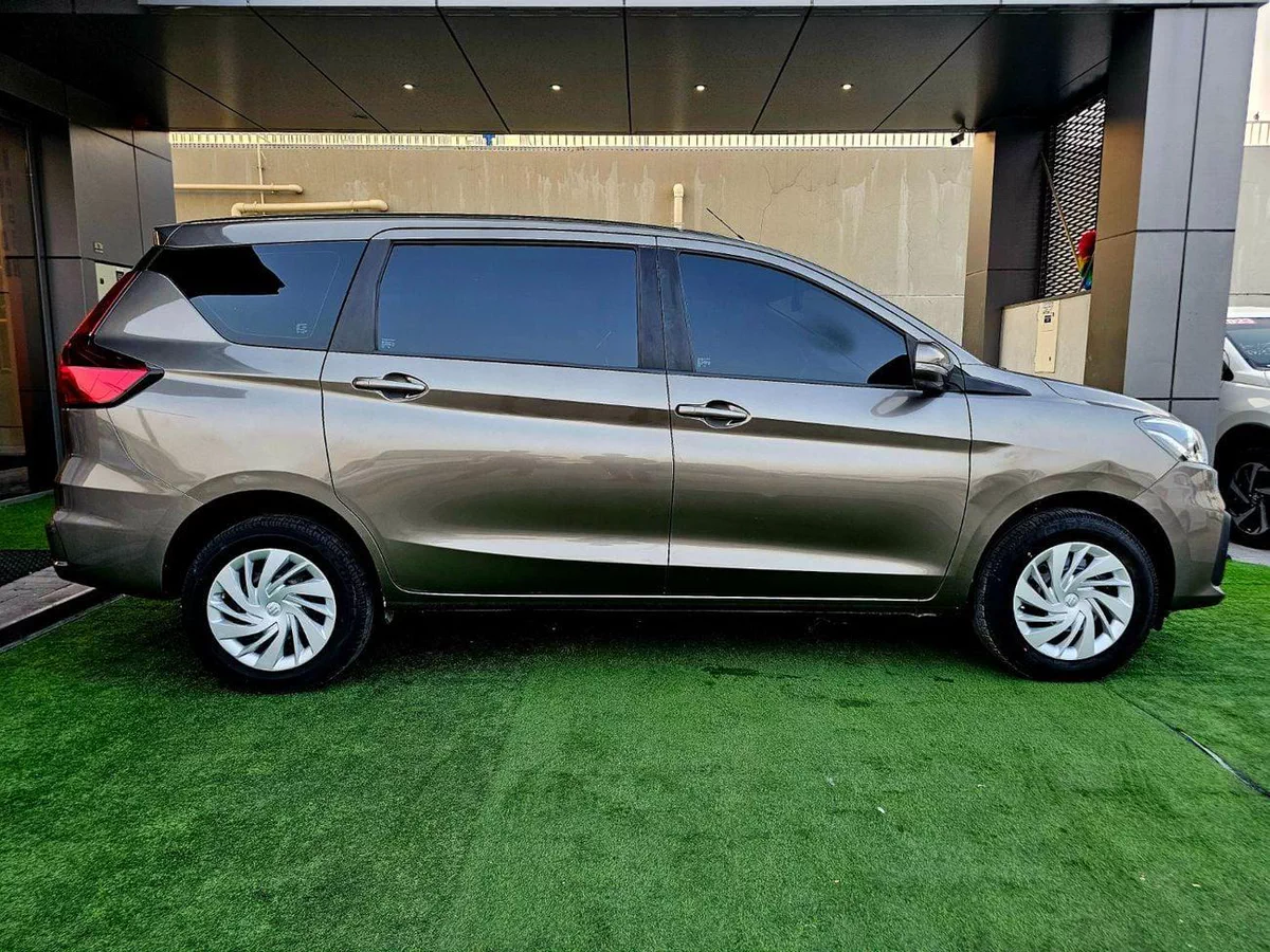 Suzuki Ertiga ERTIGA GLX / ORIGINAL PAINT / 7 SEATS / REAR CAMERA / LOW MILEAGE-3-0