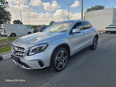 2020 Mercedes-Benz GLA 250 4Matic - American Very clean car-0