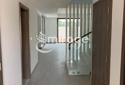 TOWNHOUSE FOR SALE IN REDWOODS, YAS ACRES-4
