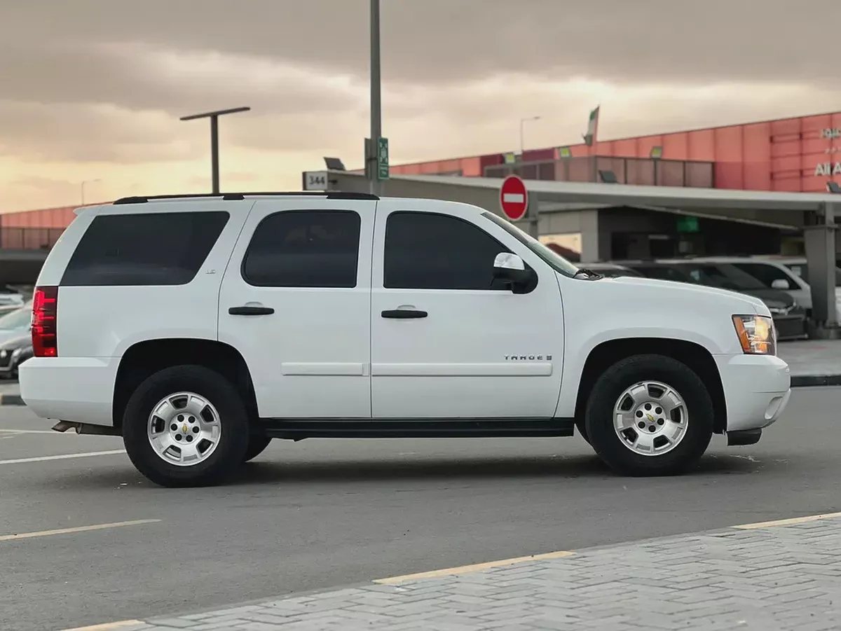 Chevrolet Tahoe LT 2009 - GCC Specs - Well Maintained-10-10