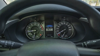 Hilux Pickup SR5 2.7L 2026 GCC Specs Brand New For Export-14