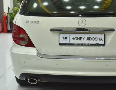 EXCELLENT DEAL for our Mercedes Benz R350 ( 2009 Model ) in White Color GCC Specs-7