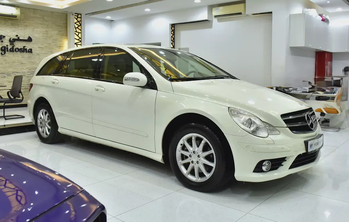 EXCELLENT DEAL for our Mercedes Benz R350 ( 2009 Model ) in White Color GCC Specs-2-2