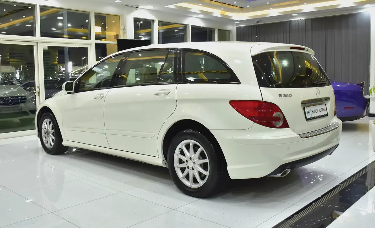 EXCELLENT DEAL for our Mercedes Benz R350 ( 2009 Model ) in White Color GCC Specs-6-6