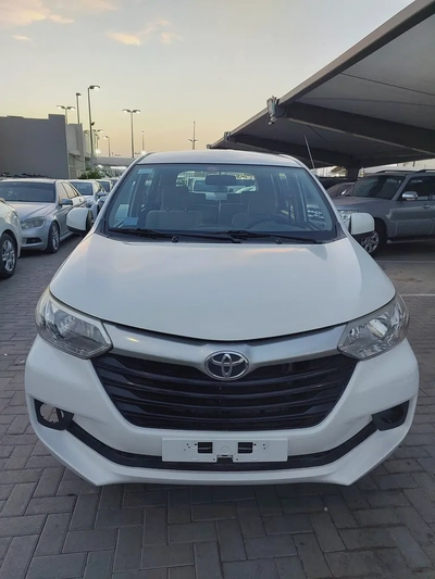 تويوتا Avanza 2017-14
