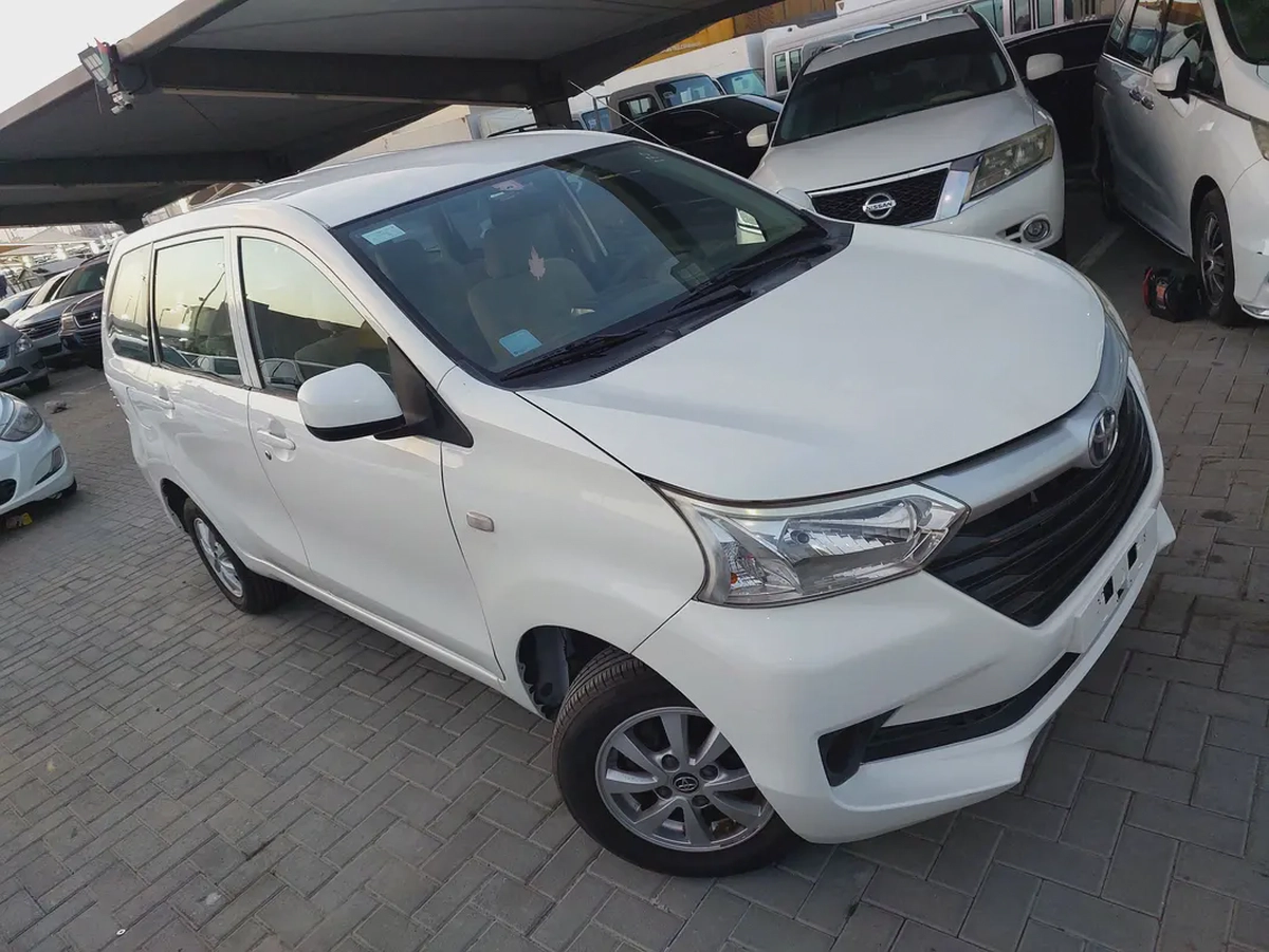 تويوتا Avanza 2017-1-1