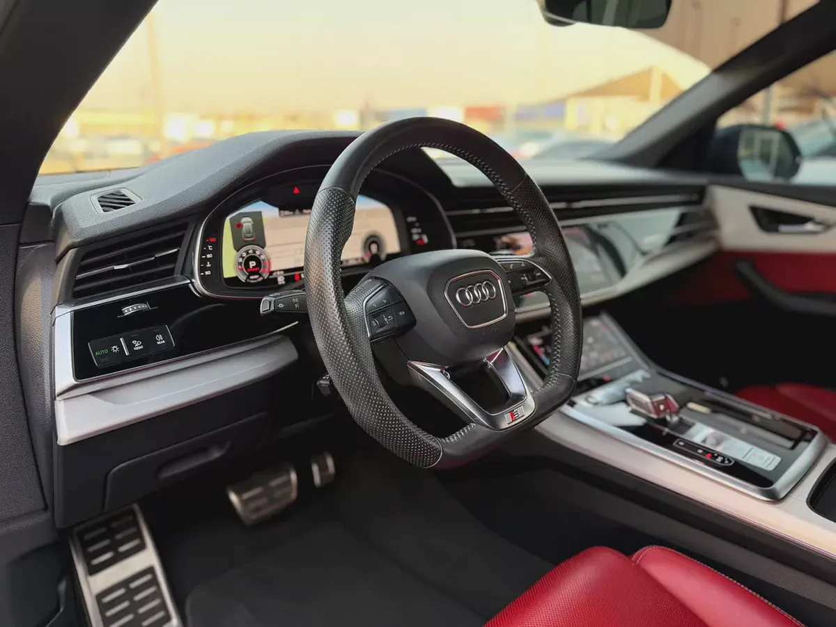 2021 Audi Q8 55 TFSI quattro S line Black Edition - GCC Specs-6-6