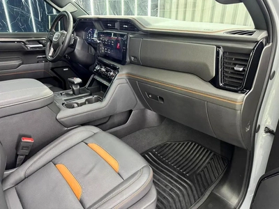 EXCLUSIVE DEAL BY ZEUS AUTO | 6.2 L V8 | GCC | LOW MILEAGE | AL GHANDI WARRANTY 2030 |-1