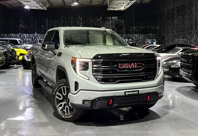 EXCLUSIVE DEAL BY ZEUS AUTO | 6.2 L V8 | GCC | LOW MILEAGE | AL GHANDI WARRANTY 2030 |-12