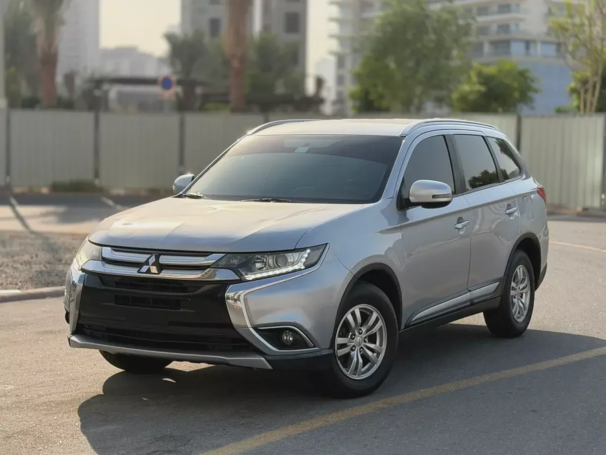 2017 Mitsubishi Outlander 2.4L Engine 4x4 | GCC Specs