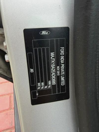 Ford Ecosport 2014 GCC Specs - Reliable Compact SUV-14