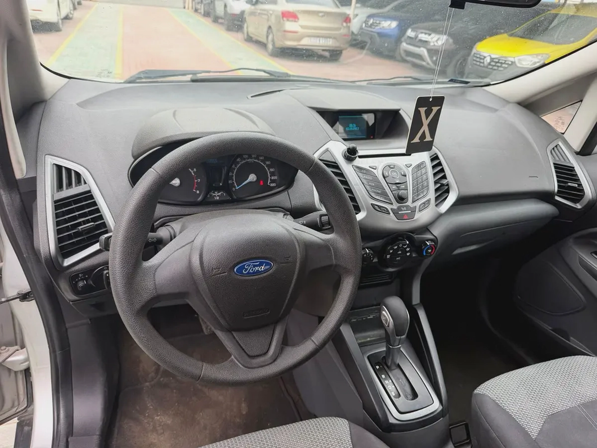 Ford Ecosport 2014 GCC Specs - Reliable Compact SUV-6-6