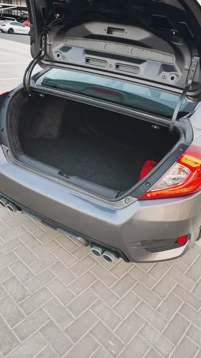 Honda Civic 2016 VTi | GCC Specs | Low Mileage | Excellent Condition-14