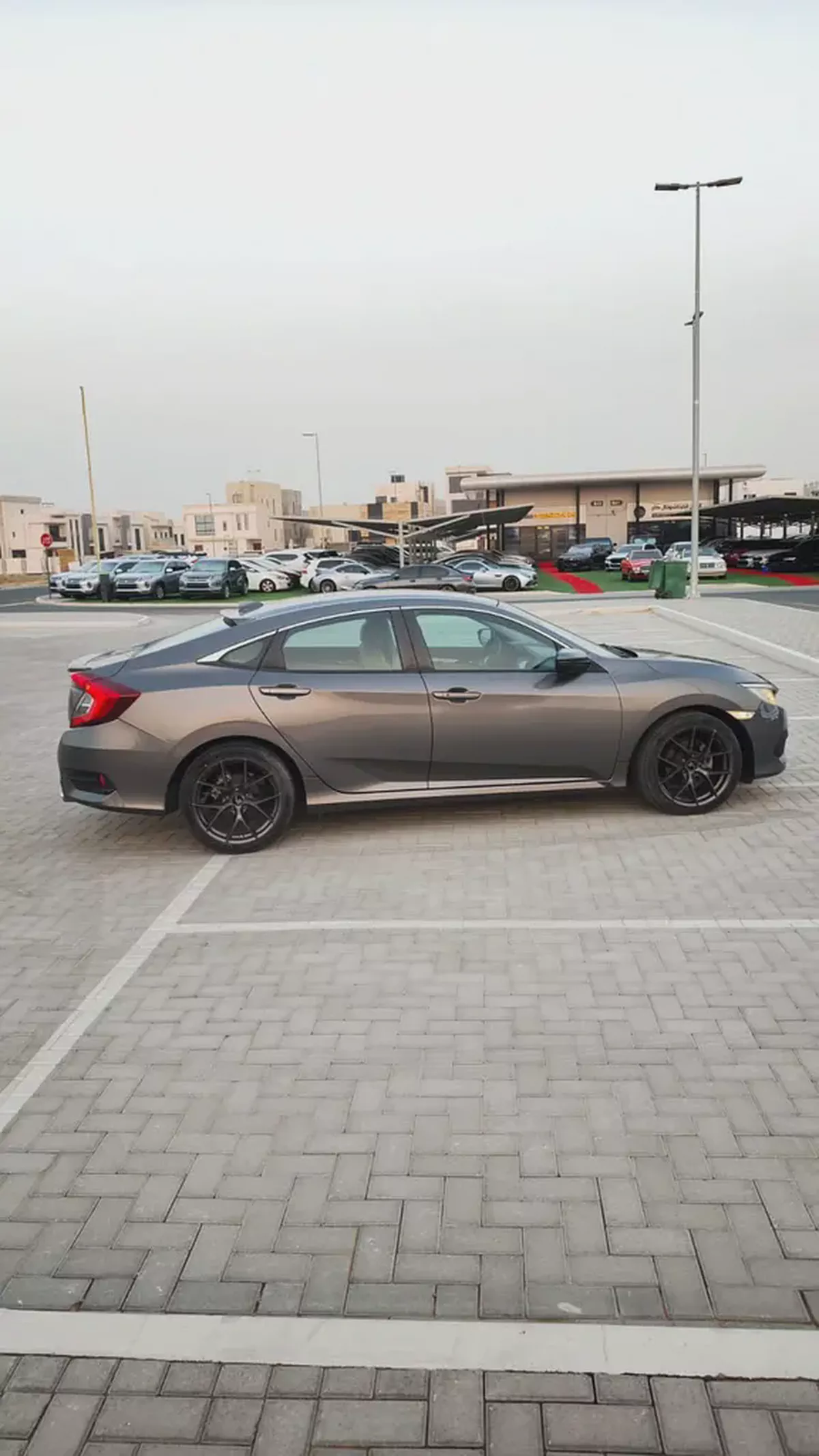 Honda Civic 2016 VTi | GCC Specs | Low Mileage | Excellent Condition-10-10