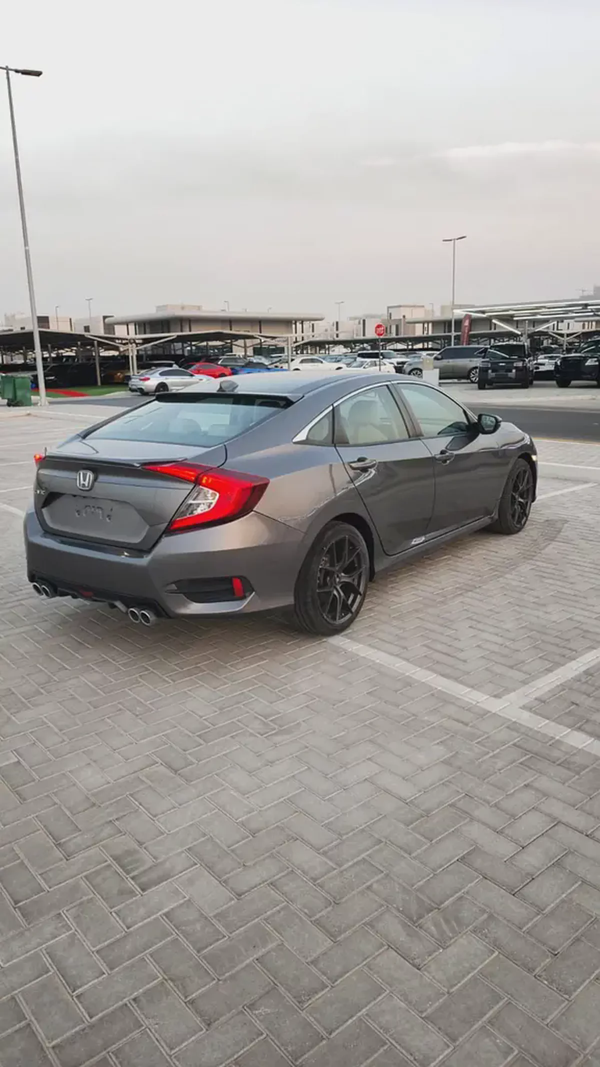 Honda Civic 2016 VTi | GCC Specs | Low Mileage | Excellent Condition-5-5