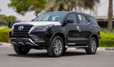 Toyota Fortuner Toyota Fortuner 4.0L Petrol 2024-0