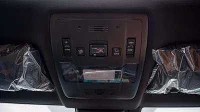 Lexus UX250h STD (NON GCC) LEXUS UX250H | 2-YEAR WARRANTY + SERVICE AVAILABLE | IN-HOUSE FINANCING | 0% DOWNPAYME-16
