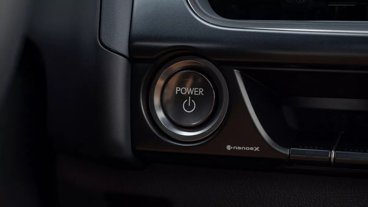 Lexus UX250h STD (NON GCC) LEXUS UX250H | 2-YEAR WARRANTY + SERVICE AVAILABLE | IN-HOUSE FINANCING | 0% DOWNPAYME-13-0