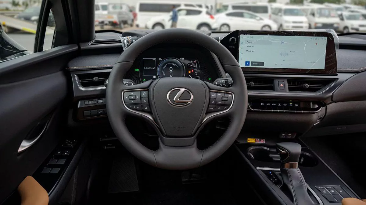 Lexus UX250h STD (NON GCC) LEXUS UX250H | 2-YEAR WARRANTY + SERVICE AVAILABLE | IN-HOUSE FINANCING | 0% DOWNPAYME-18-0