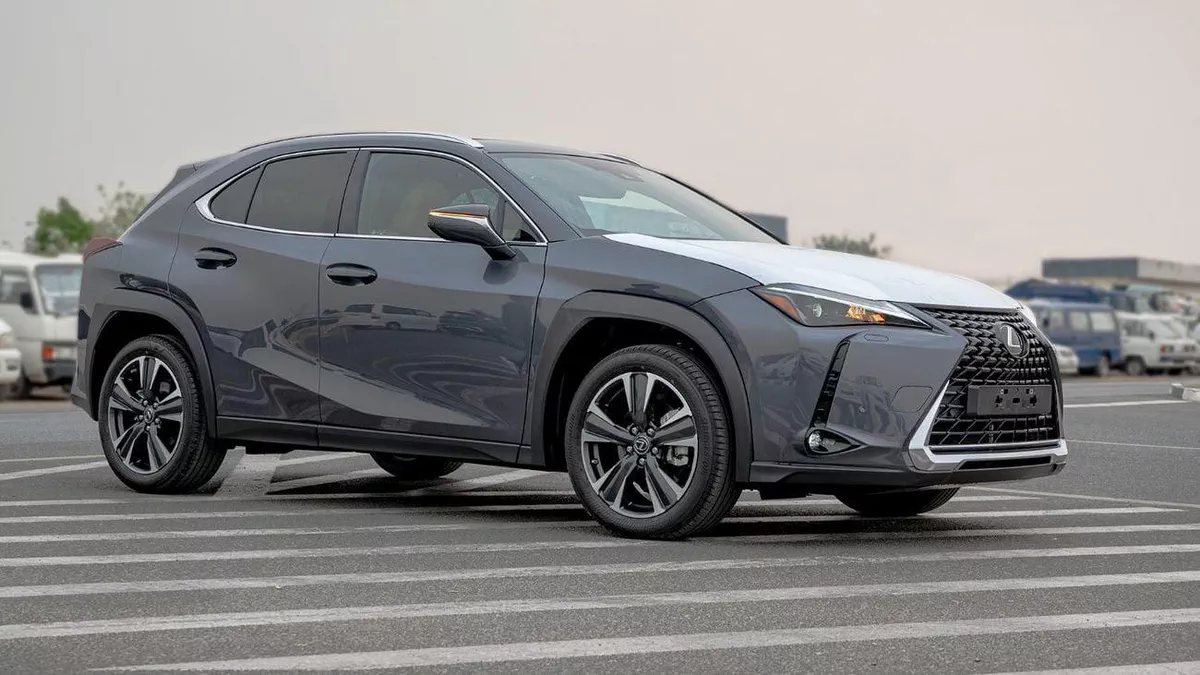 Lexus UX250h STD (NON GCC) LEXUS UX250H | 2-YEAR WARRANTY + SERVICE AVAILABLE | IN-HOUSE FINANCING | 0% DOWNPAYME