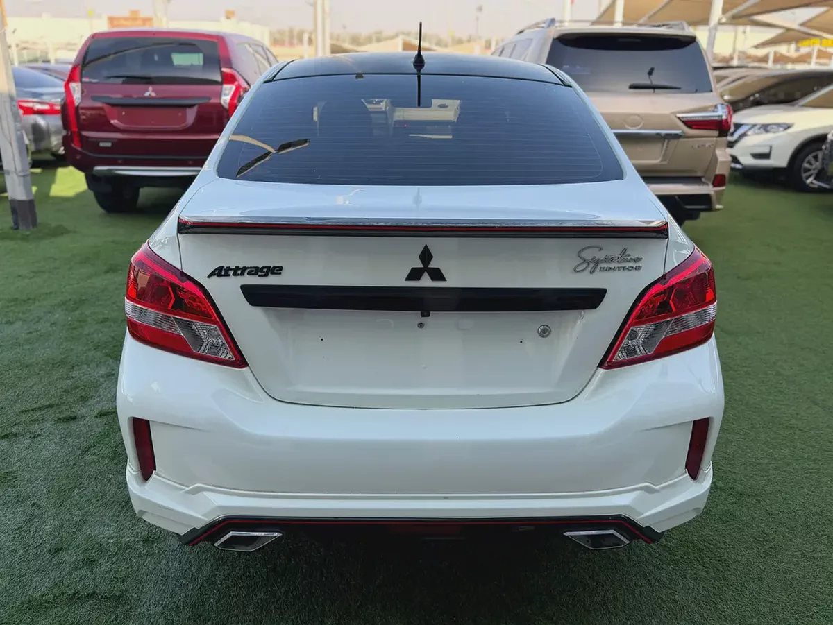 Mitsubishi attrage—2022–GCC—FREE ACCIDENT—ORIGINAL PAINT—LOW MILAGE—EXCELLENT CONDITION-3-3
