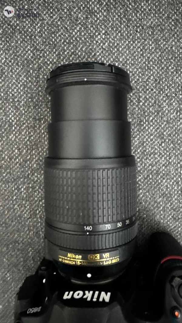 Nikon AF-S DX NIKKOR 18-140mm f/3.5-5.6G ED VR Lens,Black