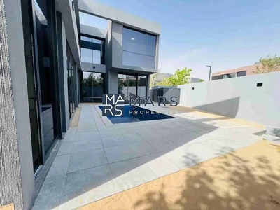 Luxurious 4-Bedroom Villa with Pool in Kaya – Only 290K Rent!-16