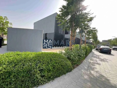 Luxurious 4-Bedroom Villa with Pool in Kaya – Only 290K Rent!-7