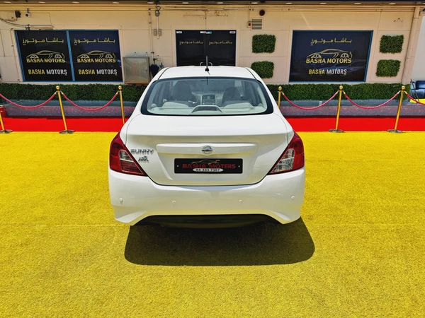 Nissan Sunny Base 2022 - GCC Specs - Excellent Condition