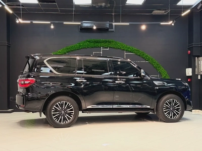 Nissan Patrol LE Platinum City 2021 | GCC Specs | Full Service History-8
