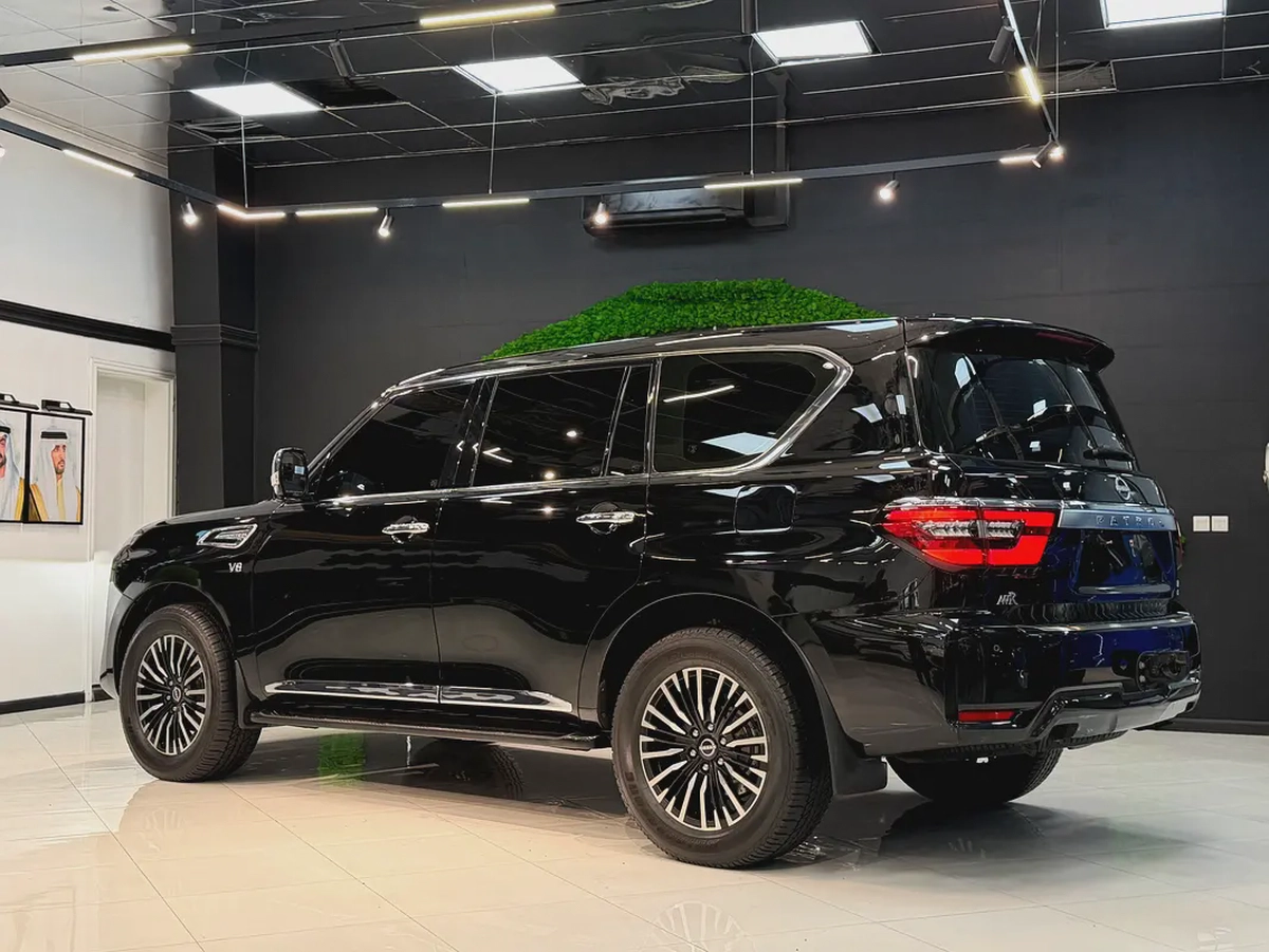 Nissan Patrol LE Platinum City 2021 | GCC Specs | Full Service History-6-6