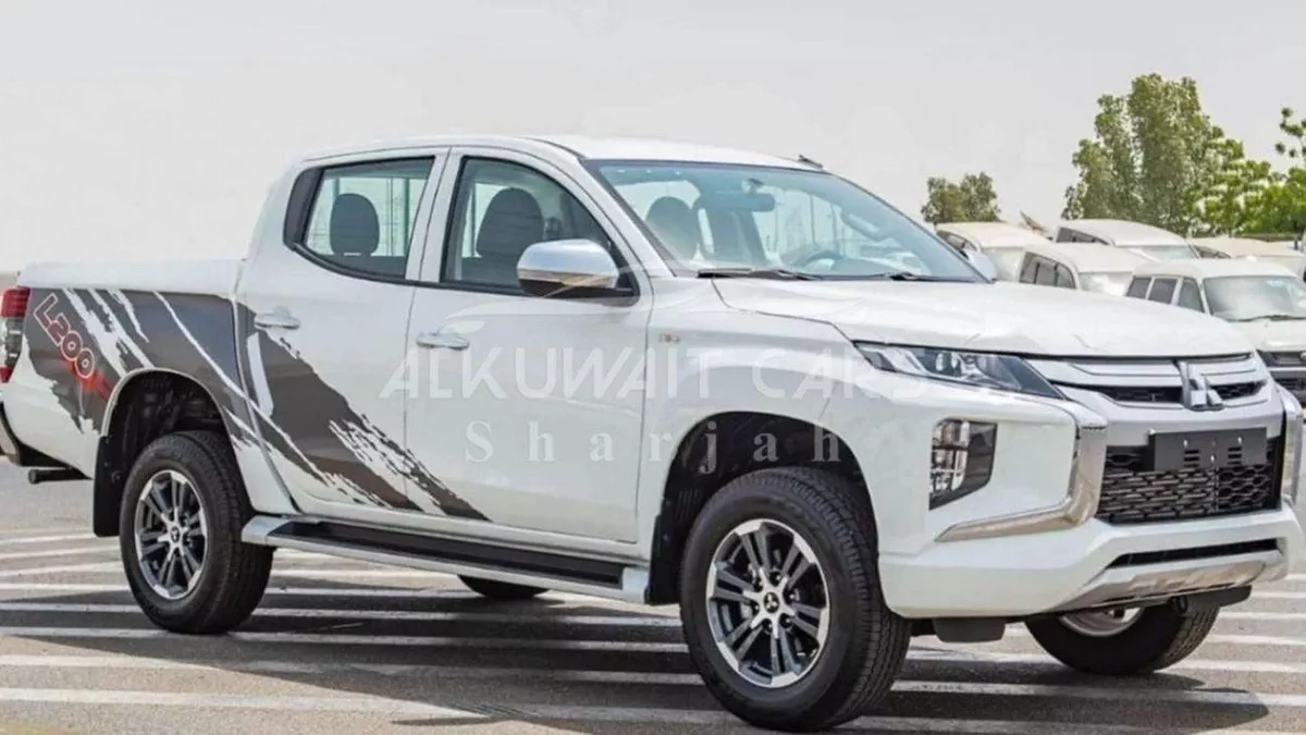Mitsubishi L200 GLS Mitsubishi L200 GLX 2.4L Diesel AT MY2023