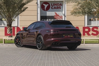 Porsche Panamera Turbo Sport Turismo-14