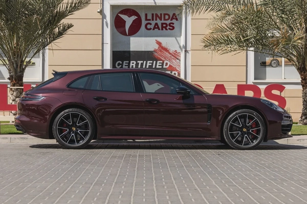 Porsche Panamera Turbo Sport Turismo