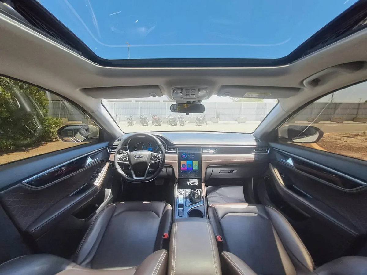 460-MONTHLY | GCC | FULL OPTION LUXURY | ACCIDENT FREE