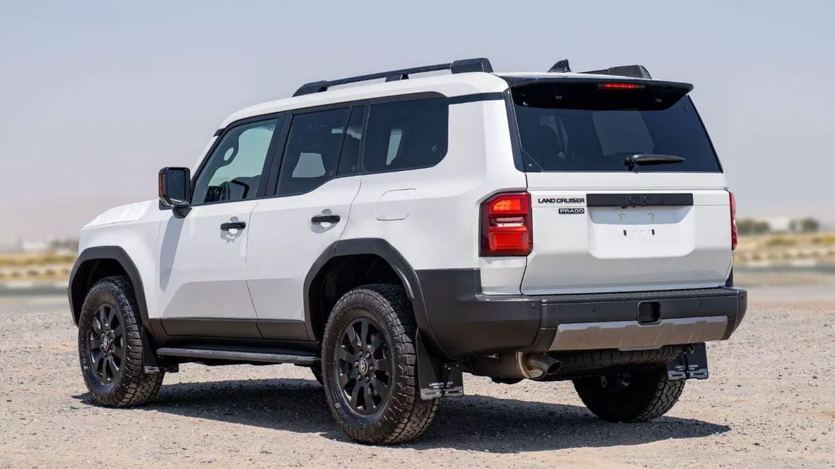 Toyota Prado ADVENTURE 1ST EDITION First Edition-5-0