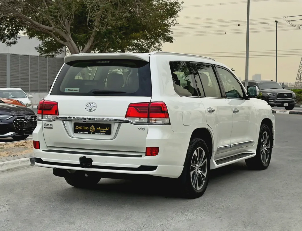 2020 Toyota Land Cruiser GXR V6 Grand Touring, GCC Specifications-6-6