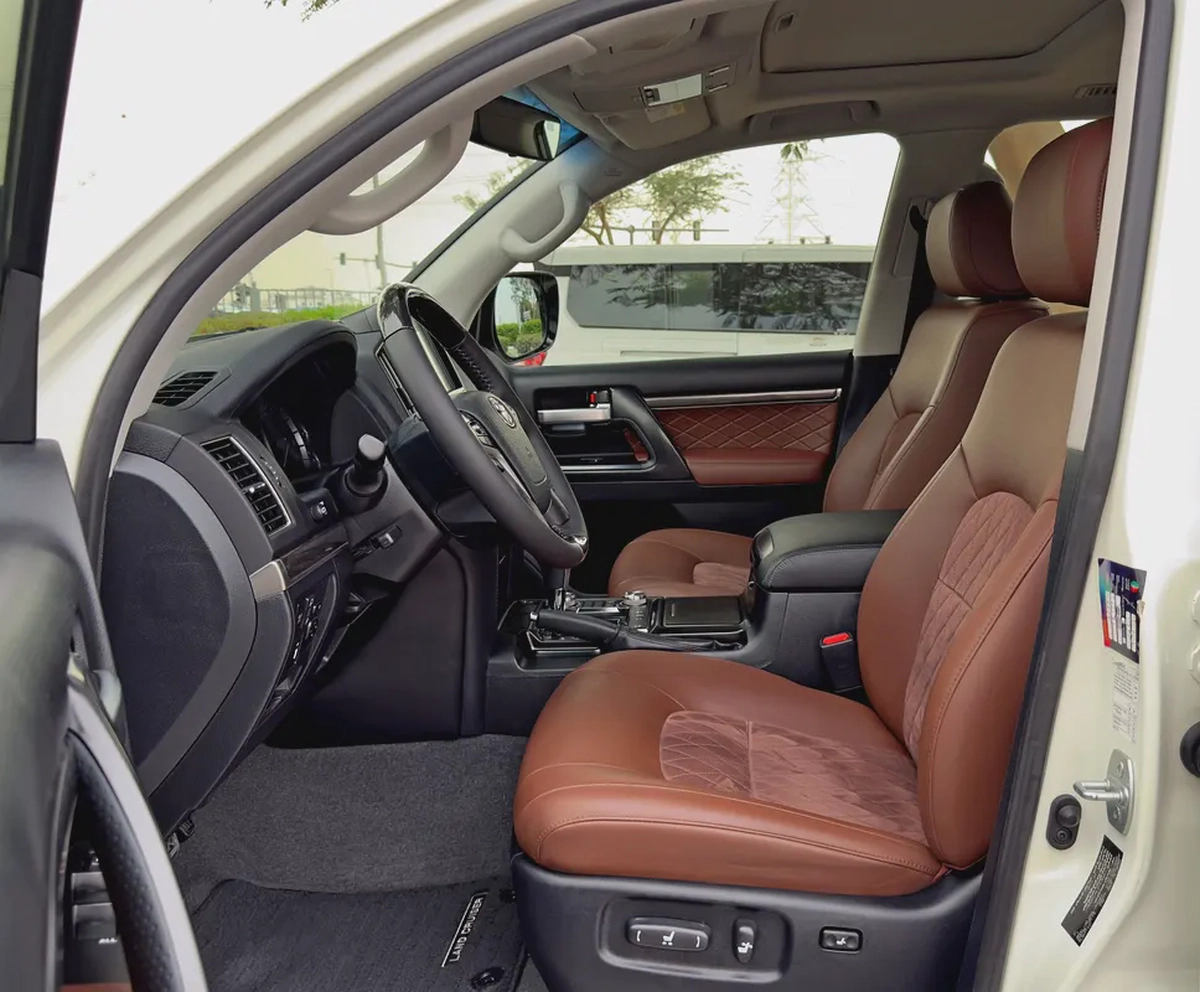 2020 Toyota Land Cruiser GXR V6 Grand Touring, GCC Specifications-8-8