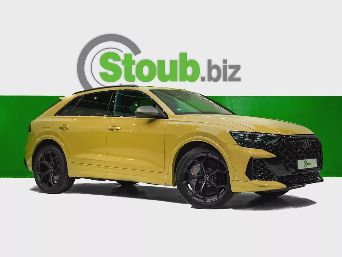 SWAP YOUR CAR for PERFORMANCE RSQ8 2025 SAKHIR GOLD - UNDER WARRANTY - ONLY 12,372 KM - TOP SPEC-2-2