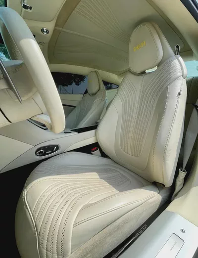 Aston Martin DB11 / 2017 Model / Gcc Spec’s / Less Km Driven-13