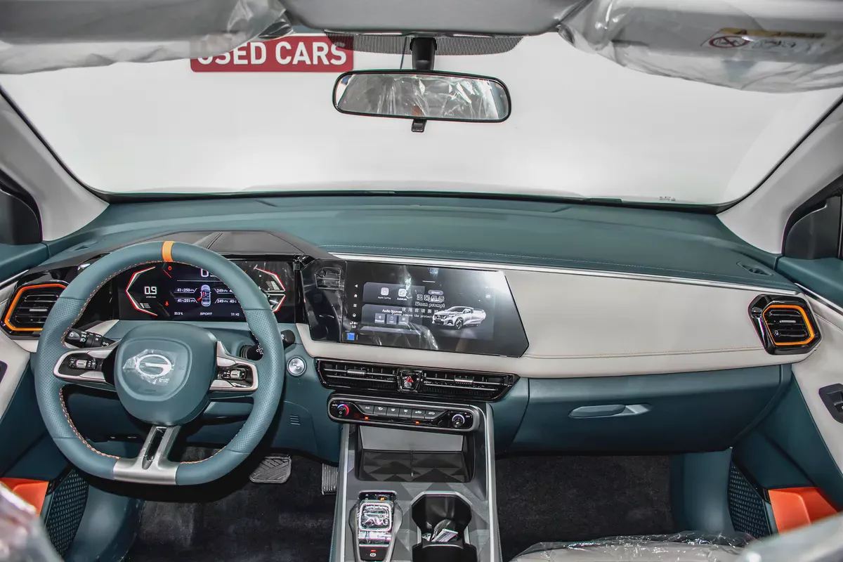 GAC WARRANTY 2031 / 150,000 KM | MOONROOF | LEATHER | 1.5 GB | GCC-8-8