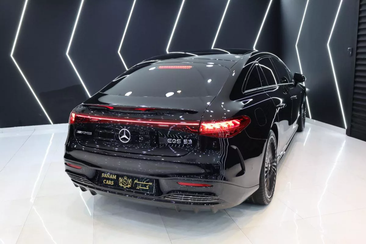 Mercedes-Benz AMG EQS 53 4Matic+-2-2