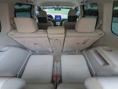 Toyota Prado 2.7L V4 GCC Specs | Low Mileage | Leather Seats | Cruise Control | Excellent Condition-11
