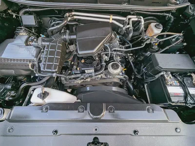Toyota Prado 2.7L V4 GCC Specs | Low Mileage | Leather Seats | Cruise Control | Excellent Condition-19
